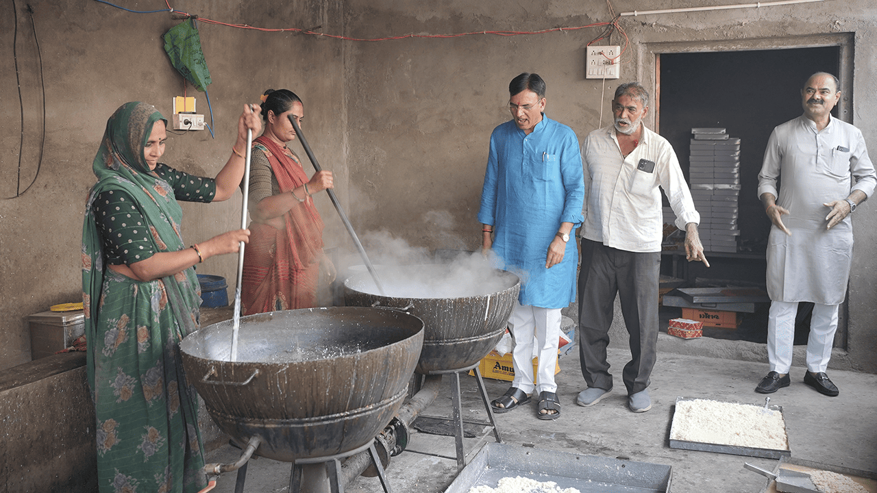 Community Family Circle